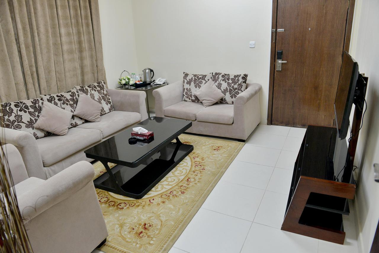 Al Mawasem Al Arbaa Aparthotel Al Al Jubail Eksteriør billede