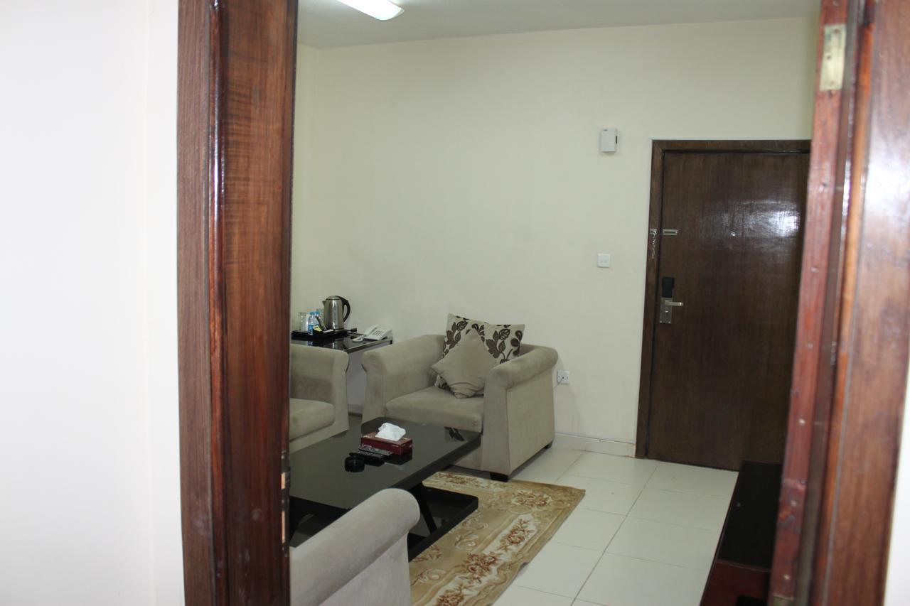 Al Mawasem Al Arbaa Aparthotel Al Al Jubail Eksteriør billede