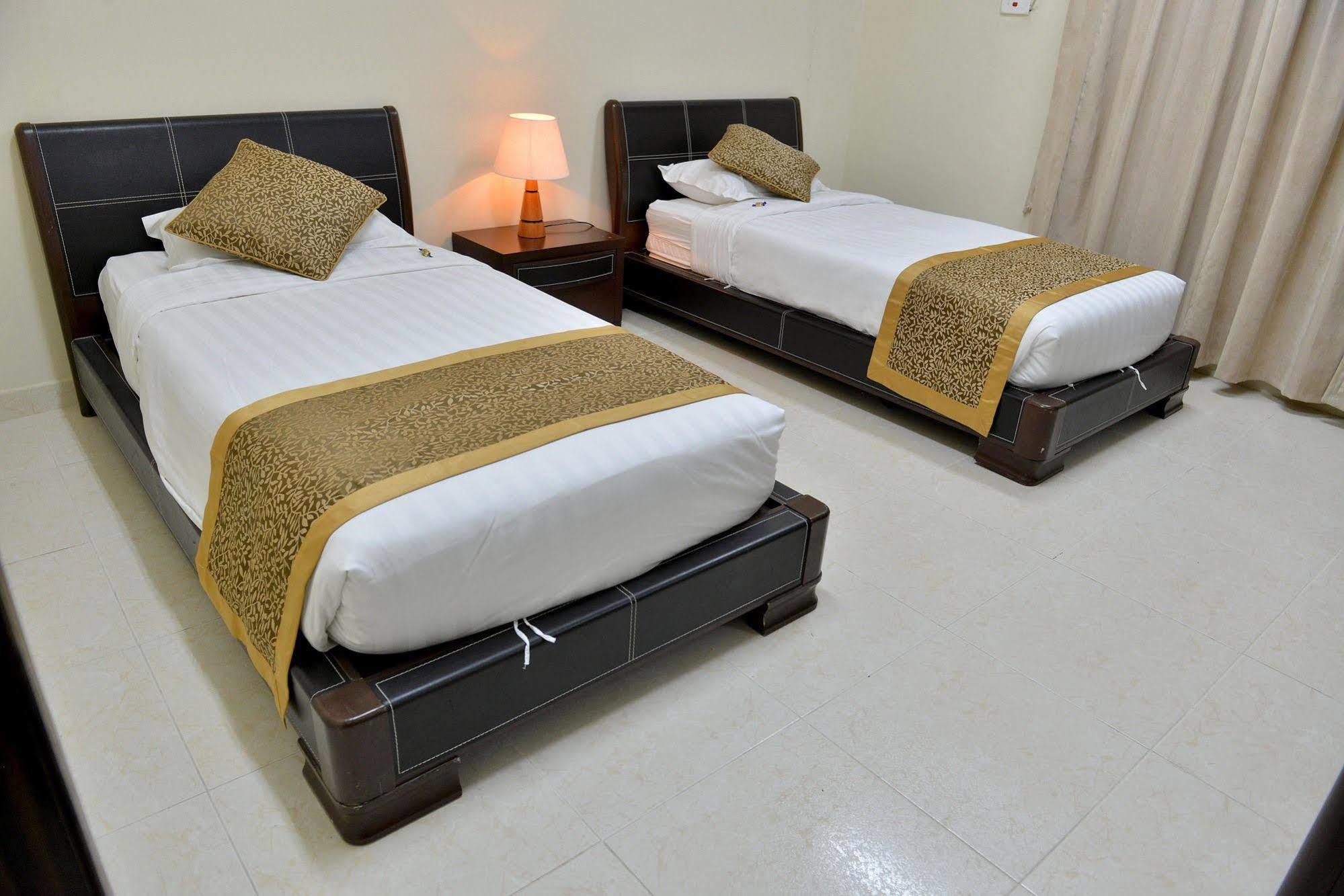 Al Mawasem Al Arbaa Aparthotel Al Al Jubail Eksteriør billede
